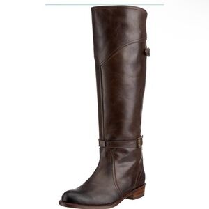 Frye Dorado Lug Riding boots. Classic Women's Tall Riding Boot -brown